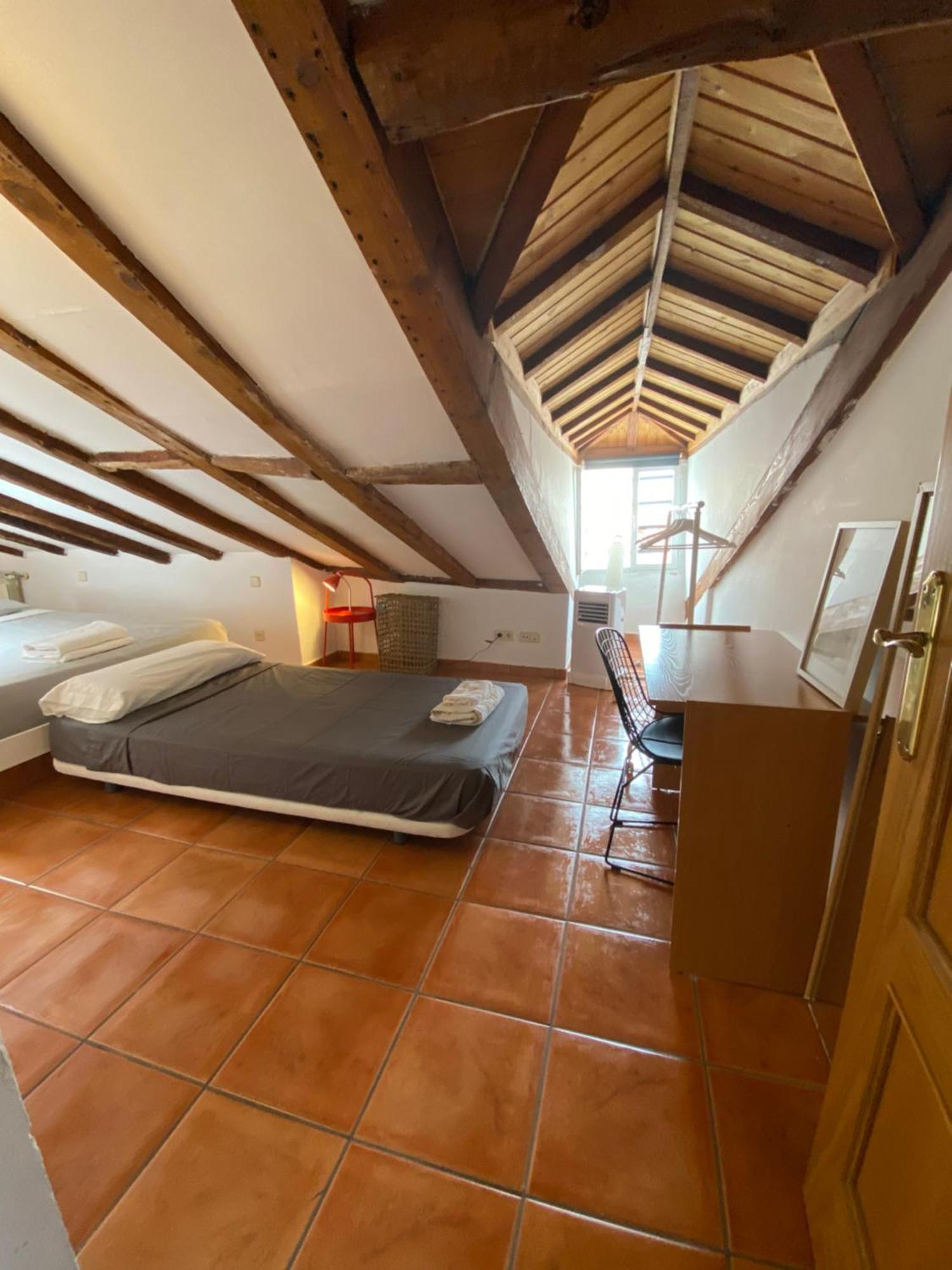 Arenal Guest House Madrid Eksteriør billede